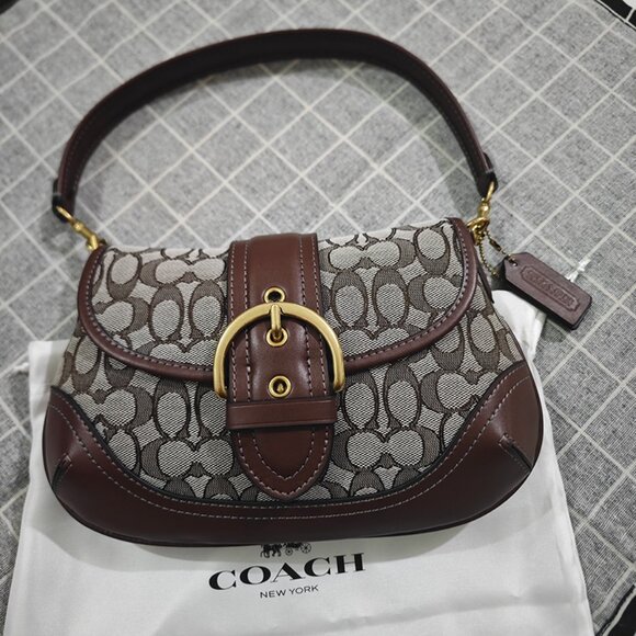 Coach Women's Handbag - Picture 1 of 11